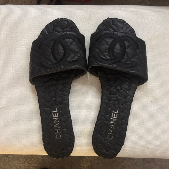 CHANEL Shoes - 100% authentic Chanel flats